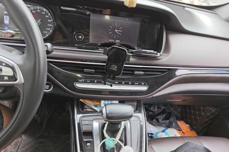 Used GAC Trumpchi M6 2019 270T DCT Luxury Edition (7-seater) China VI Audio And AC Panel