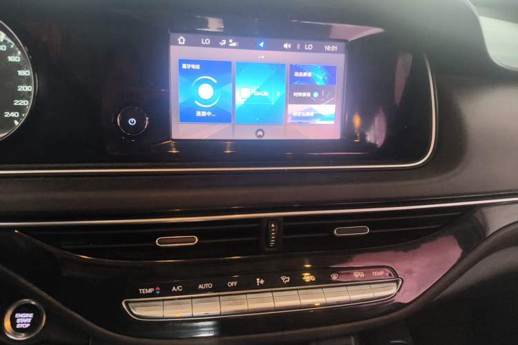 Used GAC Trumpchi M6 2019 270T Automatic Luxury Edition (7-seater) China V Standard Audio And AC Panel