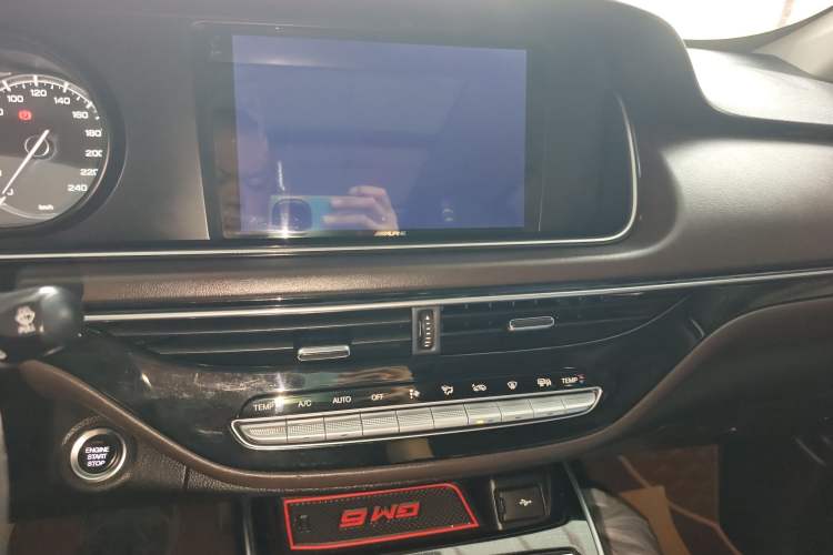 Used GAC Trumpchi M6 2019 270T DCT Luxury Edition (7-seater) China VI Audio And AC Panel