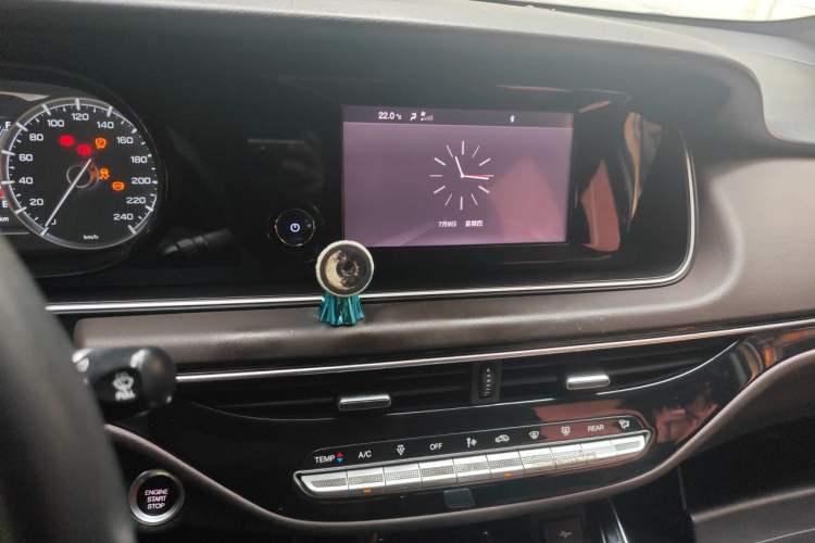 Used GAC Trumpchi M6 2019 270T DCT Luxury Edition (7-seater) China VI Audio And AC Panel