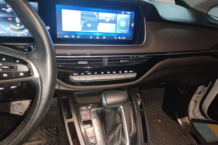 Used GAC Trumpchi M6 2019 270T DCT Prestige Edition (7-seater) China VI Audio And AC Panel