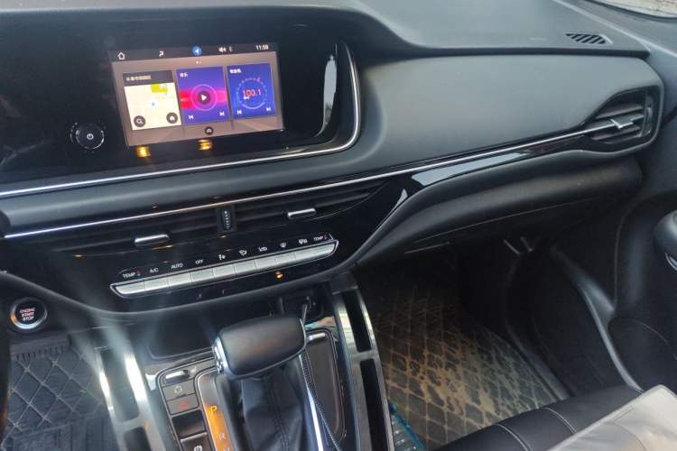 Used GAC Trumpchi M6 2019 270T DCT Luxury Edition (7-seater) China VI Audio And AC Panel