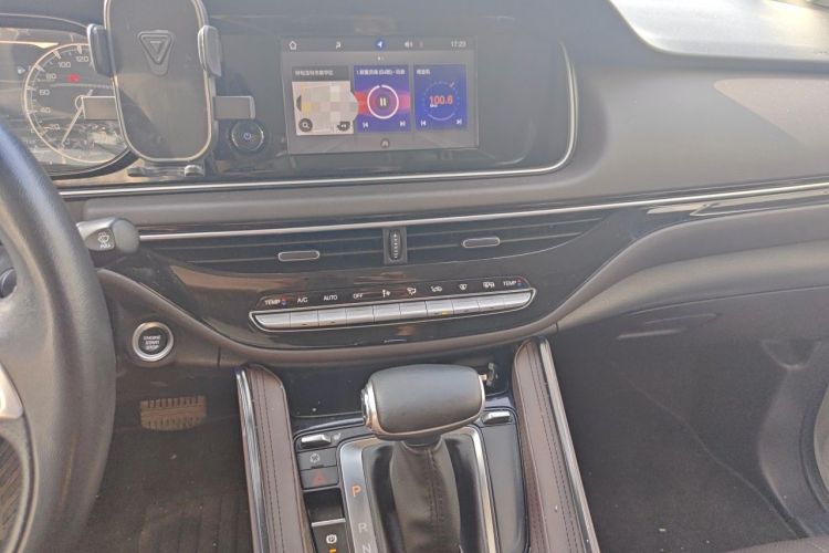 Used GAC Trumpchi M6 2019 270T DCT Luxury Edition (6-seater) China VI Audio And AC Panel