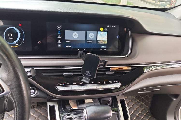 Used GAC Trumpchi M6 2019 270T Automatic Prestige Edition (6-seater) - China V Standard Audio And AC Panel