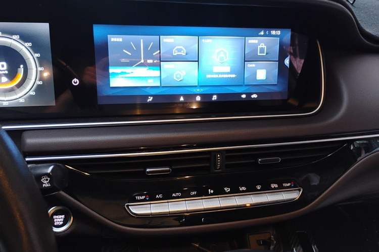 Used GAC Trumpchi M6 2019 270T DCT Prestige Edition (7-seater) China VI Audio And AC Panel