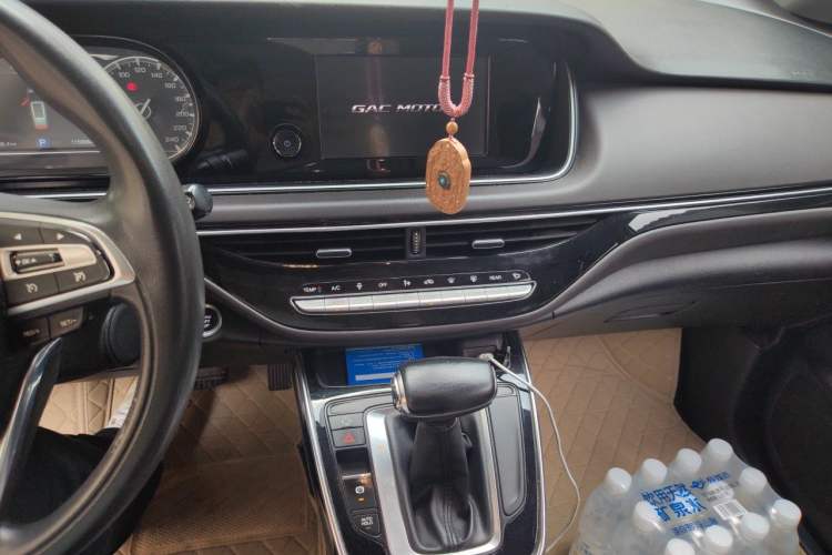 Used GAC Trumpchi M6 2019 270T Automatic Luxury Edition (7-seater) China V Standard Audio And AC Panel
