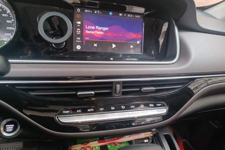Used GAC Trumpchi M6 2019 270T DCT Luxury Edition (7-seater) China VI Audio And AC Panel