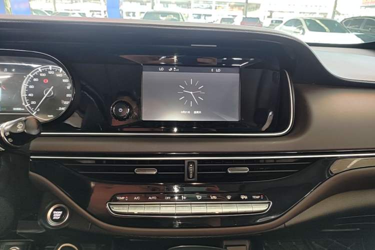 Used GAC Trumpchi M6 2019 270T DCT Luxury Edition (7-seater) China VI Audio And AC Panel