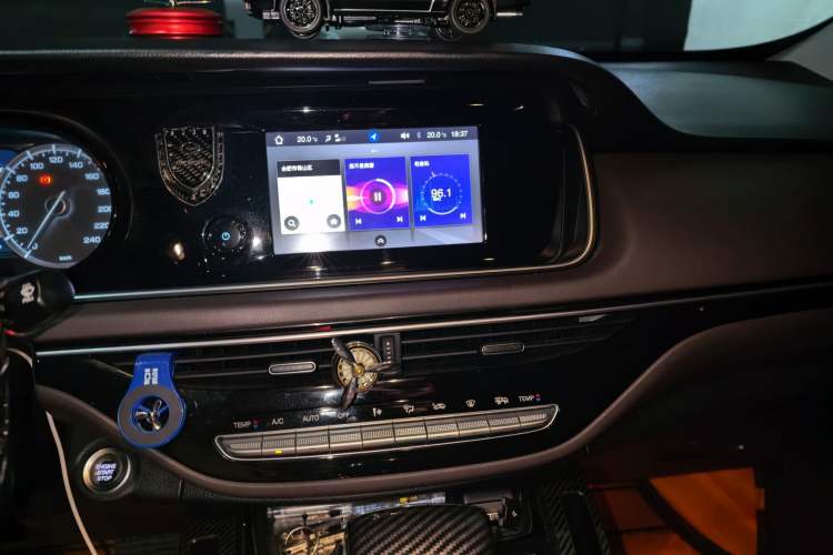 Used GAC Trumpchi M6 2019 270T DCT Luxury Edition (7-seater) China VI Audio And AC Panel