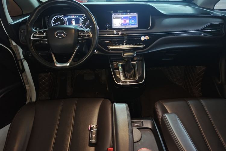 Used GAC Trumpchi M6 2019 270T Automatic Luxury Edition (7-seater) China V Standard Center Console
