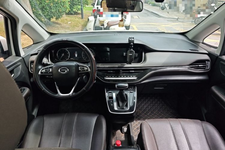 Used GAC Trumpchi M6 2019 270T DCT Luxury Edition (7-seater) China VI Center Console