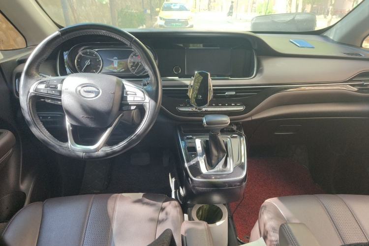 Used GAC Trumpchi M6 2019 270T DCT Luxury Edition (7-seater) China VI Center Console