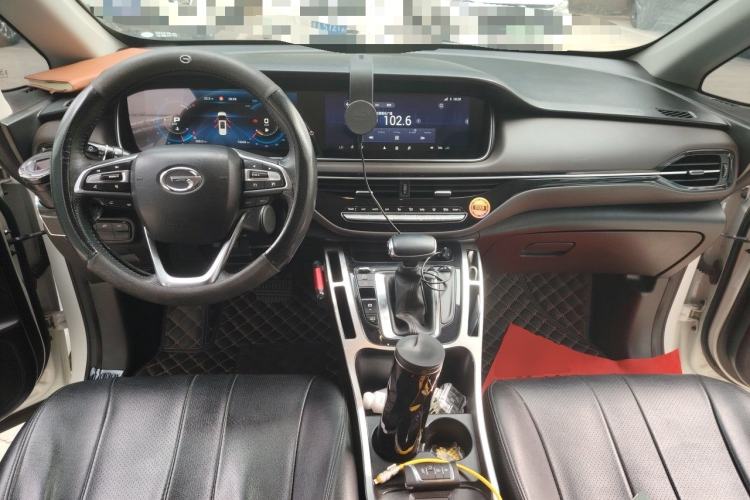 Used GAC Trumpchi M6 2019 270T DCT Prestige Edition (6-Seater) China VI Center Console