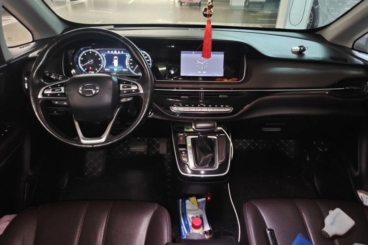Used GAC Trumpchi M6 2019 270T Automatic Luxury Edition (7-seater) China V Standard Center Console