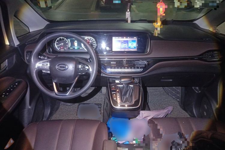 Used GAC Trumpchi M6 2019 270T Automatic Luxury Edition (6-seater) - China V Standard Center Console