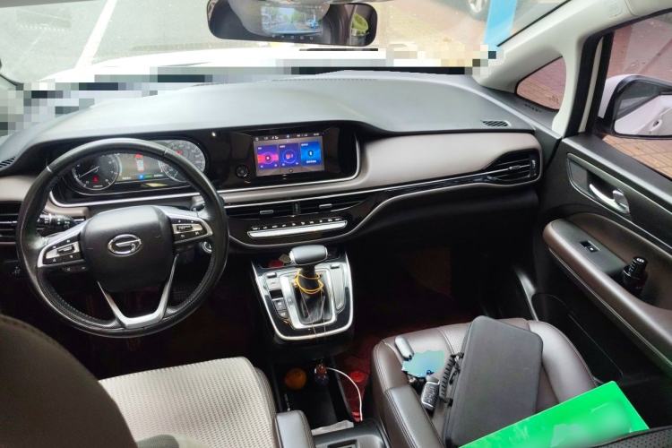 Used GAC Trumpchi M6 2019 270T DCT Luxury Edition (6-seater) China VI Center Console