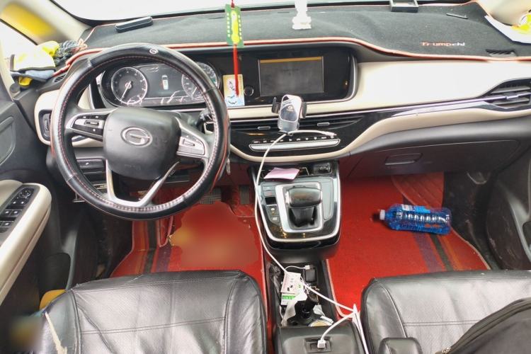 Used GAC Trumpchi M6 2019 270T DCT Elite Edition (7-seater) China VI Center Console