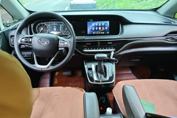 Used GAC Trumpchi M6 2019 270T DCT Luxury Edition (7-seater) China VI Center Console