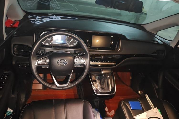 Used GAC Trumpchi M6 2019 270T DCT Luxury Edition (7-seater) China VI Center Console