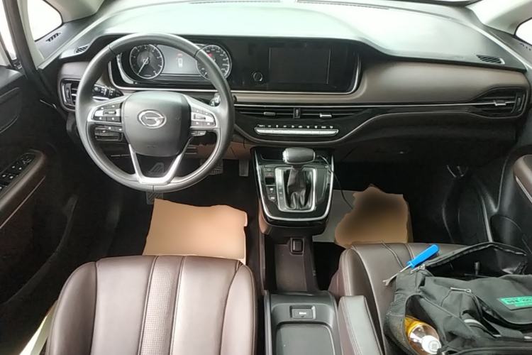 Used GAC Trumpchi M6 2019 270T Automatic Luxury Edition (6-seater) - China V Standard Center Console