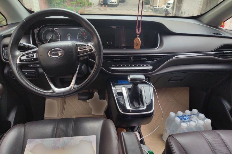 Used GAC Trumpchi M6 2019 270T Automatic Luxury Edition (7-seater) China V Standard Center Console