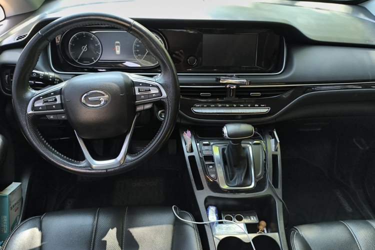 Used GAC Trumpchi M6 2019 270T DCT Luxury Edition (6-seater) China VI Center Console