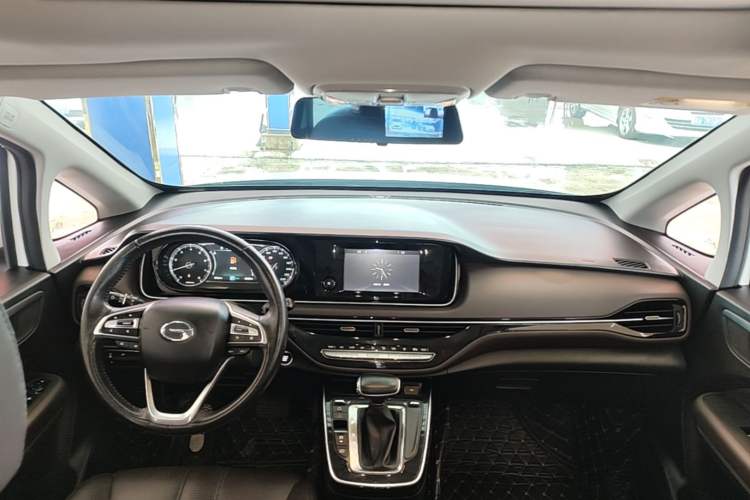 Used GAC Trumpchi M6 2019 270T DCT Luxury Edition (7-seater) China VI Center Console