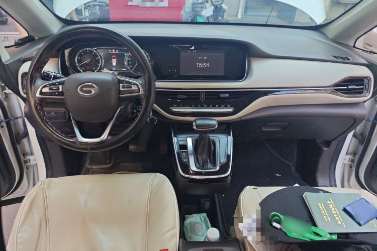 Used GAC Trumpchi M6 2019 270T DCT Elite Edition (7-seater) China VI Center Console
