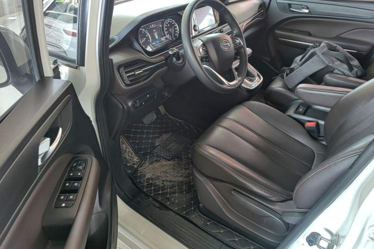 Used GAC Trumpchi M6 2019 270T Automatic Luxury Edition (7-seater) China V Standard Driver Seat