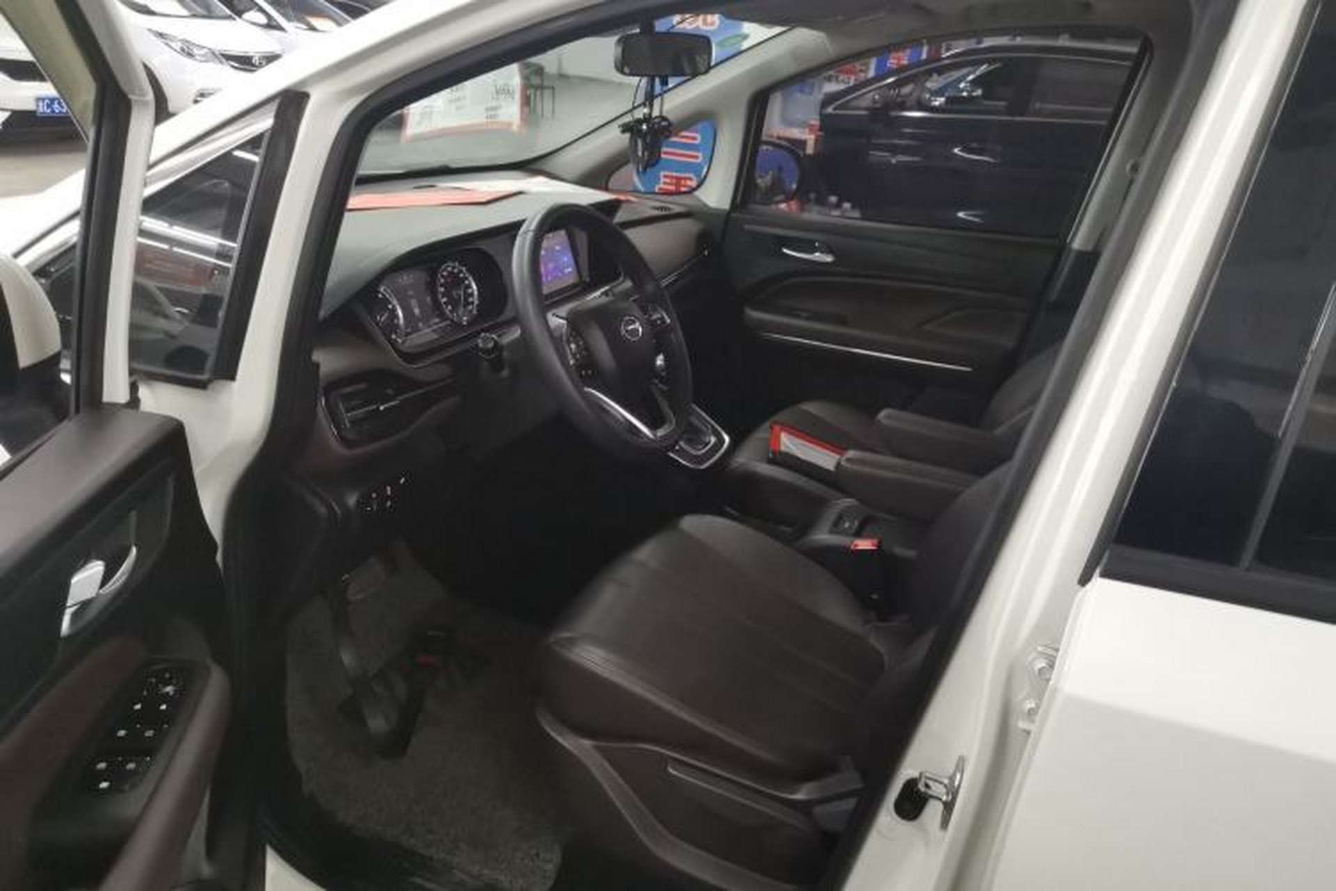 Used GAC Trumpchi M6 2019 270T DCT Luxury Edition (7-seater) China VI Driver Seat