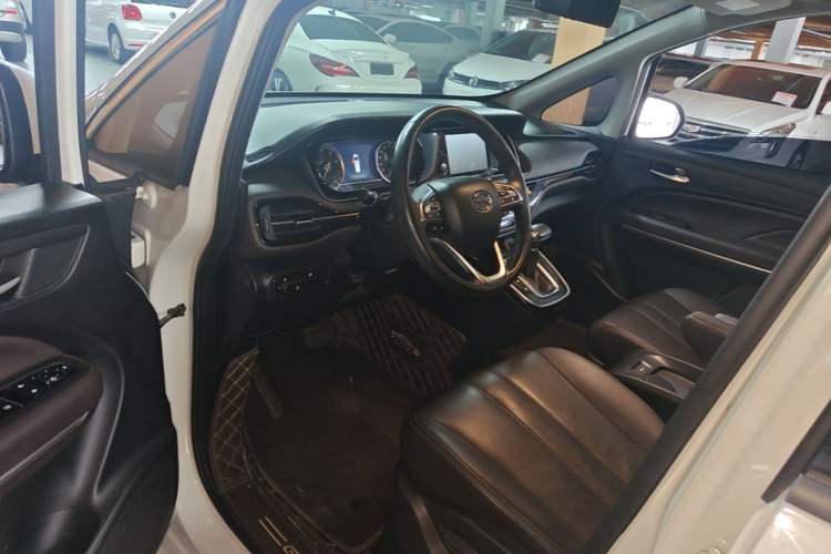 Used GAC Trumpchi M6 2019 270T Automatic Luxury Edition (7-seater) China V Standard Driver Seat