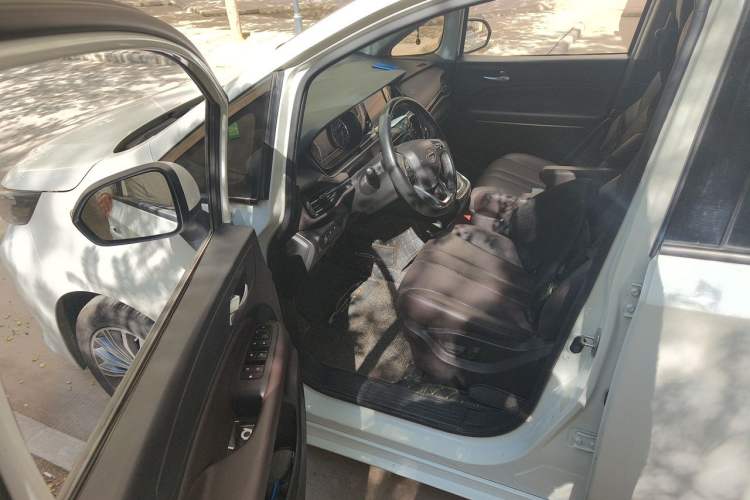 Used GAC Trumpchi M6 2019 270T DCT Luxury Edition (7-seater) China VI Driver Seat