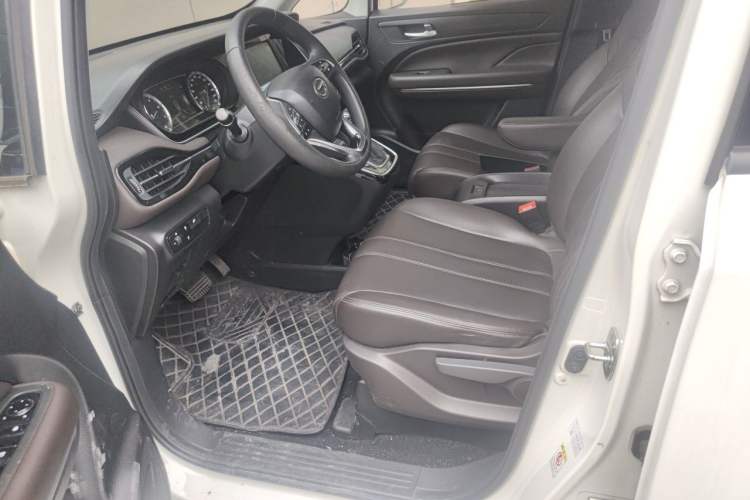 Used GAC Trumpchi M6 2019 270T DCT Luxury Edition (7-seater) China VI Driver Seat