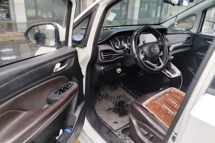 Used GAC Trumpchi M6 2019 270T DCT Luxury Edition (7-seater) China VI Driver Seat