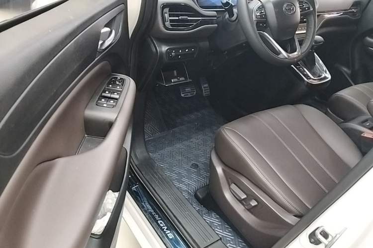 Used GAC Trumpchi M6 2019 270T DCT Prestige Edition (7-seater) China VI Driver Seat
