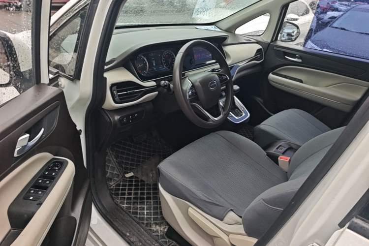 Used GAC Trumpchi M6 2019 270T DCT Elite Edition (7-seater) China VI Driver Seat