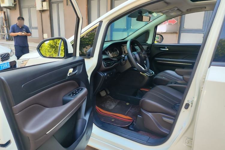 Used GAC Trumpchi M6 2019 270T Automatic Luxury Edition (6-seater) - China V Standard Driver Seat