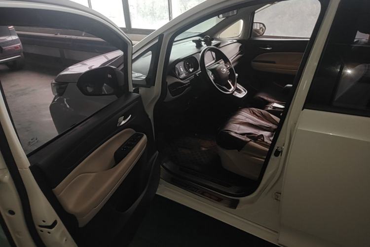 Used GAC Trumpchi M6 2019 270T Automatic Elite Edition (7-seater) China V Standard Driver Seat