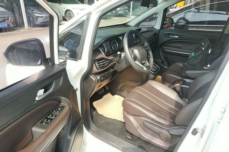 Used GAC Trumpchi M6 2019 270T Automatic Luxury Edition (6-seater) - China V Standard Driver Seat