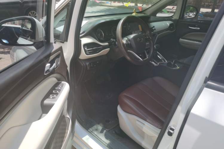 Used GAC Trumpchi M6 2019 270T Automatic Elite Edition (7-seater) China V Standard Driver Seat