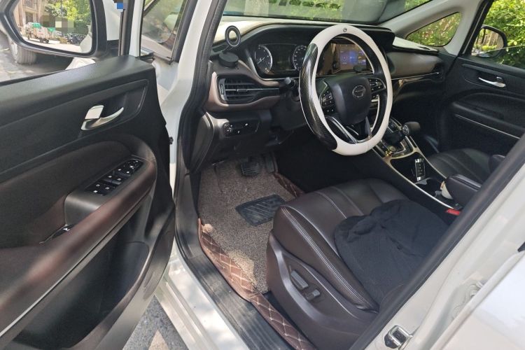 Used GAC Trumpchi M6 2019 270T Automatic Prestige Edition (7-seater) China V Standard Driver Seat