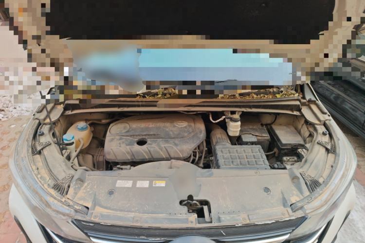 Used GAC Trumpchi M6 2019 270T Manual Elite Edition (7-seater) China VI Engine Bay
