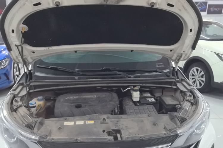 Used GAC Trumpchi M6 2019 270T DCT Elite Edition (7-seater) China VI Engine Bay