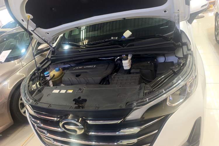 Used GAC Trumpchi M6 2019 270T DCT Prestige Edition (6-Seater) China VI Engine Bay