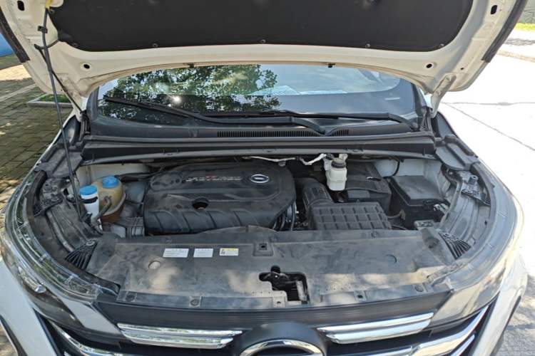Used GAC Trumpchi M6 2019 270T DCT Elite Edition (7-seater) China VI Engine Bay