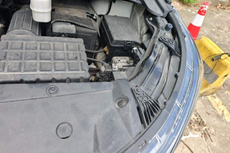 Used GAC Trumpchi M6 2019 270T DCT Prestige Edition (6-Seater) China VI Engine Bay Left