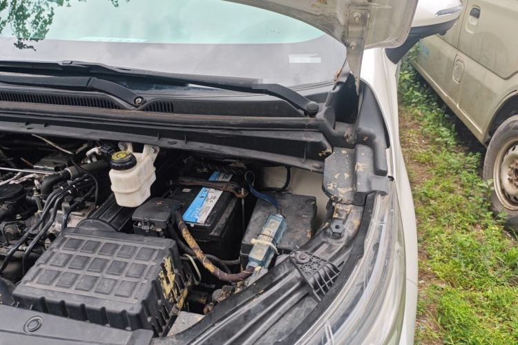 Used GAC Trumpchi M6 2019 270T DCT Elite Edition (7-seater) China VI Engine Bay Left