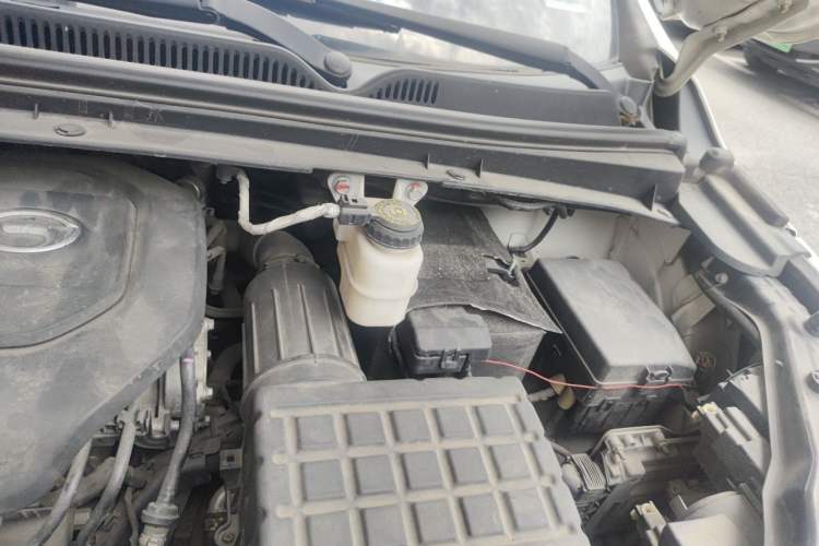 Used GAC Trumpchi M6 2019 270T DCT Luxury Edition (7-seater) China VI Engine Bay Left