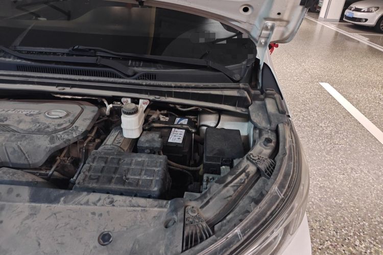 Used GAC Trumpchi M6 2019 270T Automatic Luxury Edition (7-seater) China V Standard Engine Bay Left