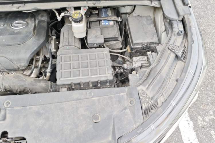 Used GAC Trumpchi M6 2019 270T DCT Luxury Edition (7-seater) China VI Engine Bay Left